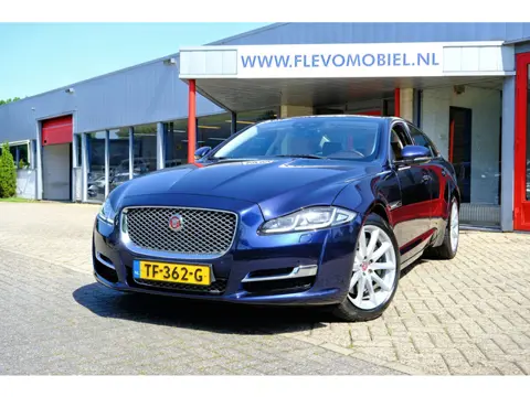 Jaguar XJ 3.0 D 301pk Premium Luxury Aut. Pano|Leder|LED|Cam|Navi|LMV