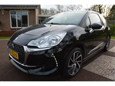DS DS 3 1.2 PureTech Connected Chic Camera Cruise Control
