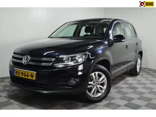 Volkswagen Tiguan 1.4 TSI Sport&Style / Trekhaak / Stoelverwarming