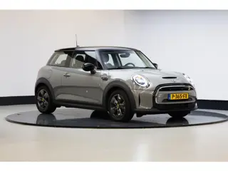 Mini Electric Essential 33 kWh