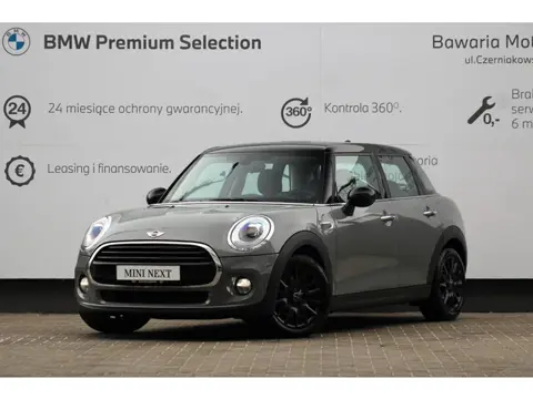 Mini Mini 1.5 Cooper Serious Business autom.
