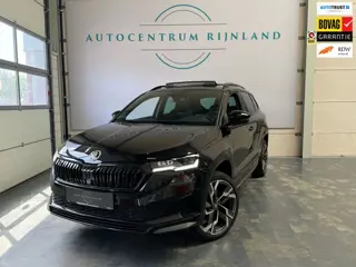 Skoda KAROQ 1.5 TSI ACT Sportline Business Automaat, Panoramadak, Stoelverwarming