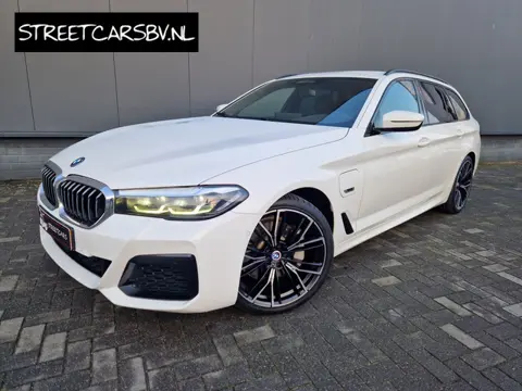BMW 5-serie Touring 530e xDrive M Sport /Led /Adap Cruise