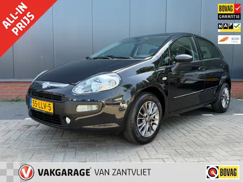 Fiat Grande Punto 1.4 Actual (12 mnd BOVAG-garantie)