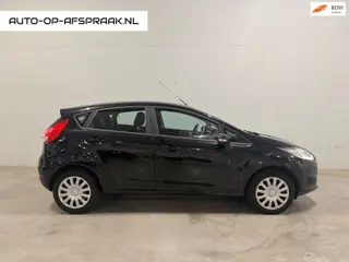 Ford Fiesta 1.0 Style 5drs Airco Cruise Navi Trekhaak