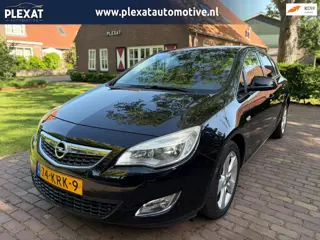 Opel Astra 1.6 Edition | Airco | Trekhaak | Lichtmetaal | APK 07-03-2026 | Cruise control | Slechts 