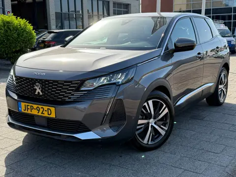 Peugeot 3008 1.6 HYbrid 225 Allure