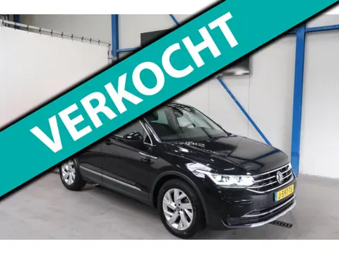 Volkswagen Tiguan 1.5 TSI Elegance Automaat - N.A.P. Airco, Cruise, Navi, PDC, Camera.
