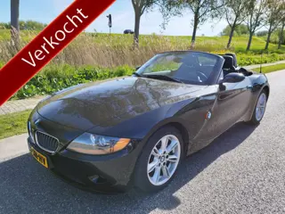 BMW Z4 Roadster 2.2i ** 151.305 KM ** 6-cil ** Leder ** Handbak **