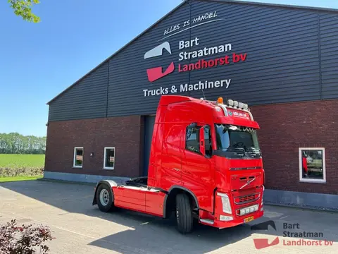 Volvo FH 460 Globetrotter 4x2 opleggertrekker met 9t vooras. BS2052