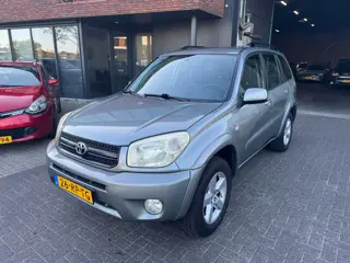 Toyota RAV4 2.0-16V VVT-i Sol LEDER CLIMA TREKHAAK STOELVERW NIEUWE APK