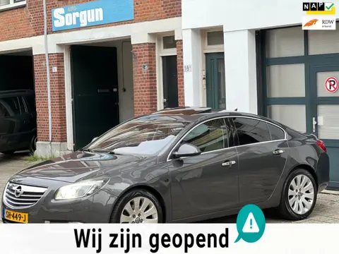 Opel Insignia 2.8 T Executive 4x4-dak-goed onderhouden