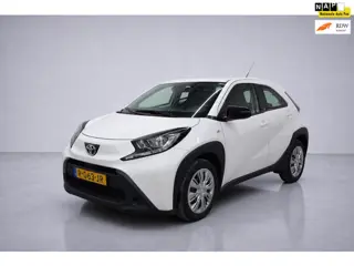 Toyota Aygo X 1.0 VVT-i MT Play