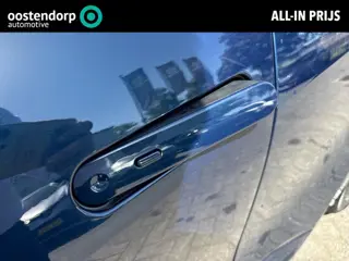 Toyota C-HR 2.0 Hybrid 200 Première Edition 4WD | Panoramadak | Apple CarPlay/Android auto | Stuur e