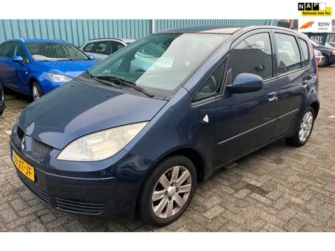 Mitsubishi Colt 1.3 Invite+ rijd prima AIRCO
