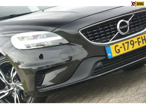 Volvo V40 1.5 T3 R-Design - Onyx Black - Full Led/Alcantara/Camera/Mirrorscreen