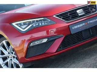 Seat Leon 1.4 EcoTSI FR-AUT | Desire Red Metallic | Panodak/iConnect/Alcantara/Stoelverwarming - Spo