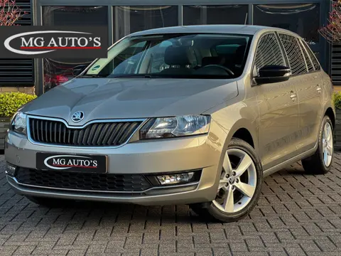 Skoda Rapid Spaceback 1.0 TSI Greentech Clever | Trekhaak | Appel CarPlay/Android Auto | Cruise Cont
