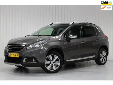 Peugeot 2008 1.2 PureTech Blue Lease Executive