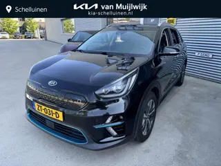 Kia e-Niro ExecutiveLine 64 kWh NW door ons geleverd & onderhouden | 1-Fase Laden tot 7.2KW | SOH 10