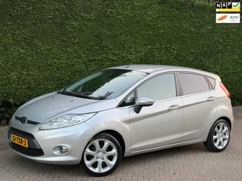 Ford Fiesta 1.6 TDCi AIRCO KOUD/LEER/STOELVERWARMING/AUX/PDC