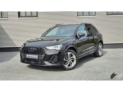 Audi Q3 45 TFSI e S-line |ACC|Trekhaak|Carplay|