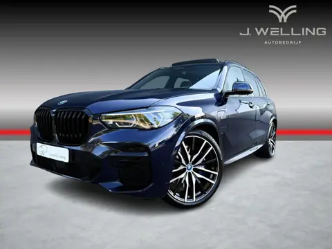 BMW X5 xDrive45e M-sport B&W / M-seats / Pano / Tr.hk