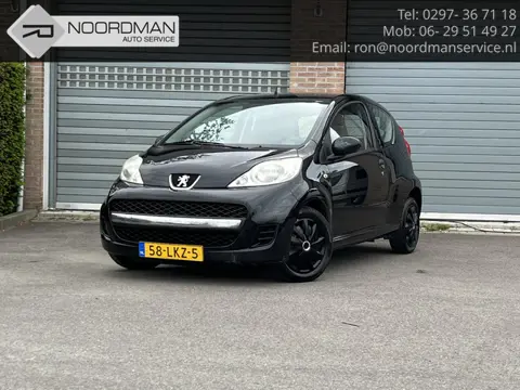 Peugeot 107 1.0-12V XR