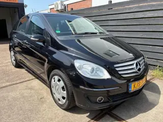 Mercedes-Benz B-klasse 200 SERVICE ONDERHOUD/NETTE AUTO/APK 09-2027!
