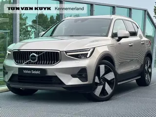 Volvo XC40 1.5 T4 Plug-in hybrid Ultimate Bright / Pano. dak / Elek. verstelbare stoelen / Stuur+stu