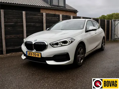 BMW 1-serie 118i Business Edition Plus automaat, nieuwstaat, dealer o.h.