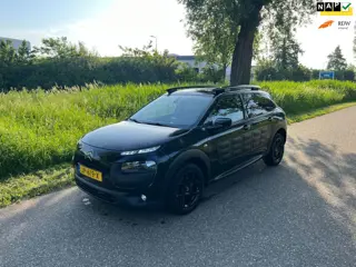 Citroen C4 Cactus 1.2 PureTech Shine Automaat Cruise Pano Stoelverwarming Navi Airco Achteruitrij Ca