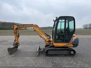 Case CX 28 minigraver rups (bj 2003)