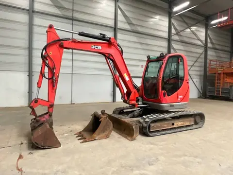 JCB 8085 (bj 2013)