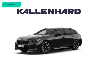 BMW i5 Touring eDrive40 M-Sport Pro - Stoelventilatie - Driving Ass Prof - Head-up - Harman Kardon