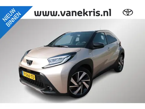 Toyota Aygo X 1.0 VVT-i MT Envy, JBL Audio, Achteruitrijcamera, Adaptive cruise controle, lane assis