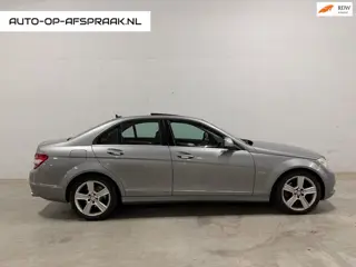 Mercedes-Benz C-klasse 280 Avantgarde Automaat Navi Leer