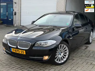 BMW 5-serie 528i/ M pakket/ nap/ 3e EIG/ dealeronderhouden/ 1jaar apk/ volle opties.