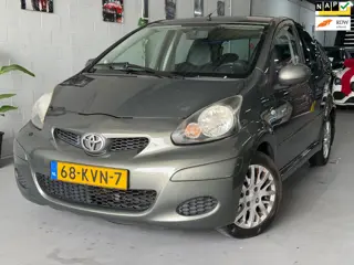 Toyota Aygo 1.0-12V Aspiration Green/ AUTOMAAT/ nap/ dealeronderhouden/ 1jaar apk/ airco/ EL-ramen/s