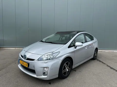 Toyota Prius 1.8 Executive PANORAMADAK | HUD | CAMERA !