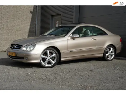 Mercedes-Benz CLK-klasse Coupé 320 Elegance