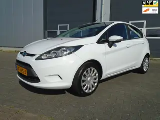 Ford Fiesta 1.25 Limited airco 5 deurs nieuwe apk!!