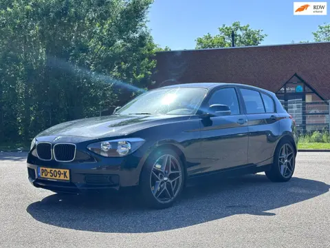 BMW 1-serie 116i Business Limited Edition Ketting vervangen*Cruise*Stoelverwarming*Airco*LM velgen*