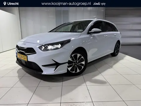 Kia Ceed Sportswagon 1.0 T-GDi MHEV DynamicPlusLine AUTOMAAT,  Trekhaak, Stoel en Stuur verwarming, 