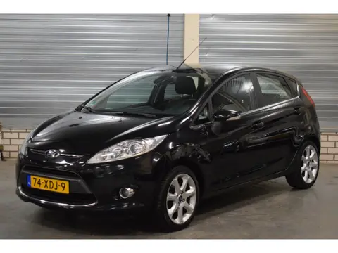 Ford Fiesta 1.25 Titanium X-Pack + Lederen Bekleding|Stoelverwarming|Bluetooth|Climate Control|Cruis