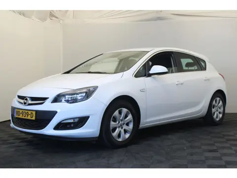 Opel Astra 1.4 Blitz (bj 2015)