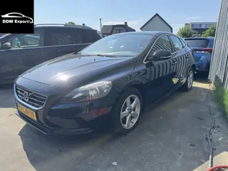 Volvo V40 1.6 D2 Momentum Navigatie/Ecc/Nieuw (bj 2013)