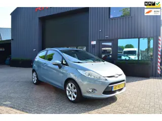 Ford Fiesta 1.25 Titanium | 1e eigenaar | Dealer onderhouden | Trekhaak