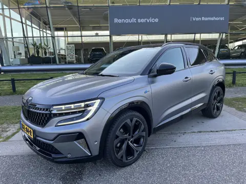 Renault Austral 1.2 E-Tech 200PK iconic esprit Alpine Mat-grijs / Winterpakket / 360 Camera /Elektr.