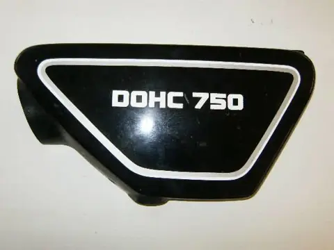 Yamaha XS750(1T5) Zijkap Links Zwart